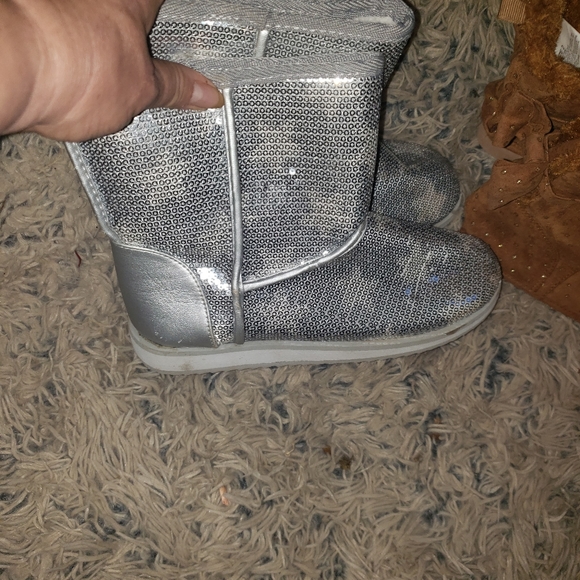 Bundle of girls boots, size 2 and 3 - Picture 5 of 6